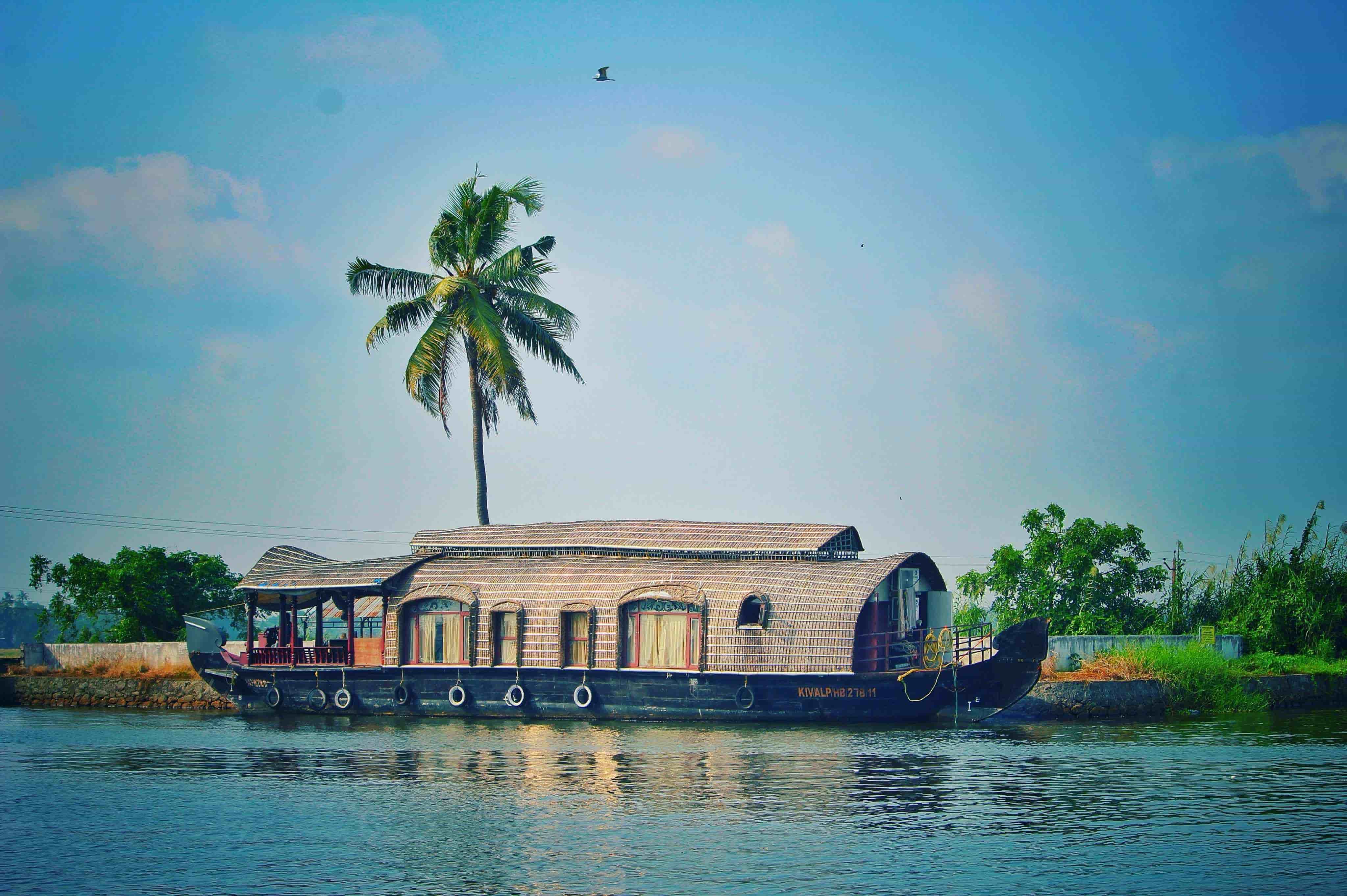 7 Night 8 Days Kerala